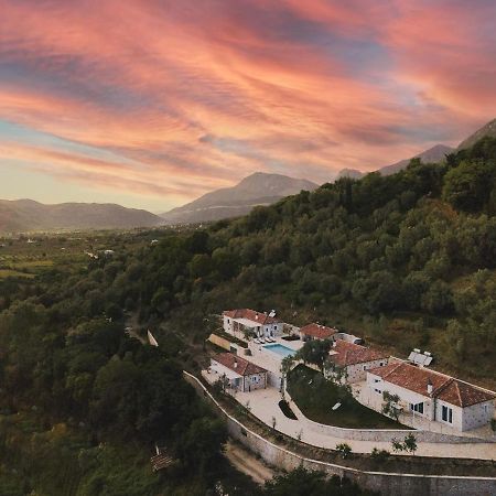 Astrali Stone Villas Парамития Екстериор снимка