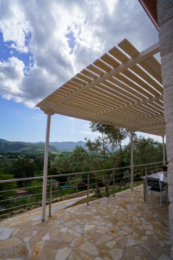 Astrali Stone Villas Парамития Екстериор снимка