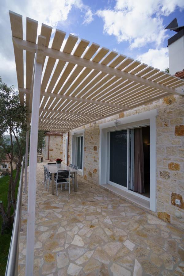Astrali Stone Villas Парамития Екстериор снимка