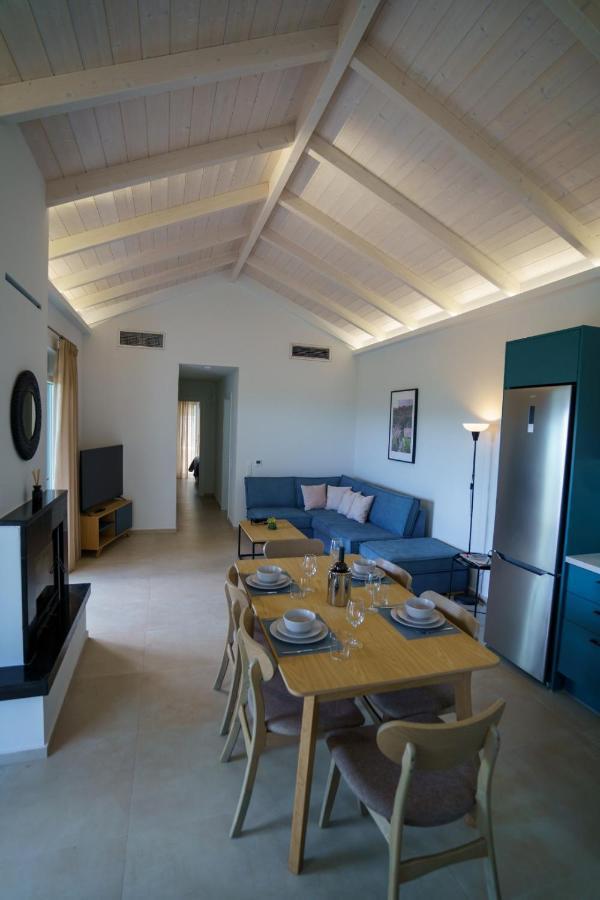 Astrali Stone Villas Парамития Екстериор снимка