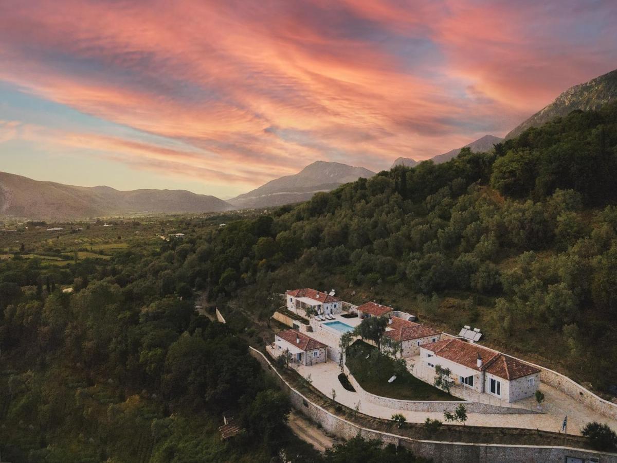 Astrali Stone Villas Парамития Екстериор снимка