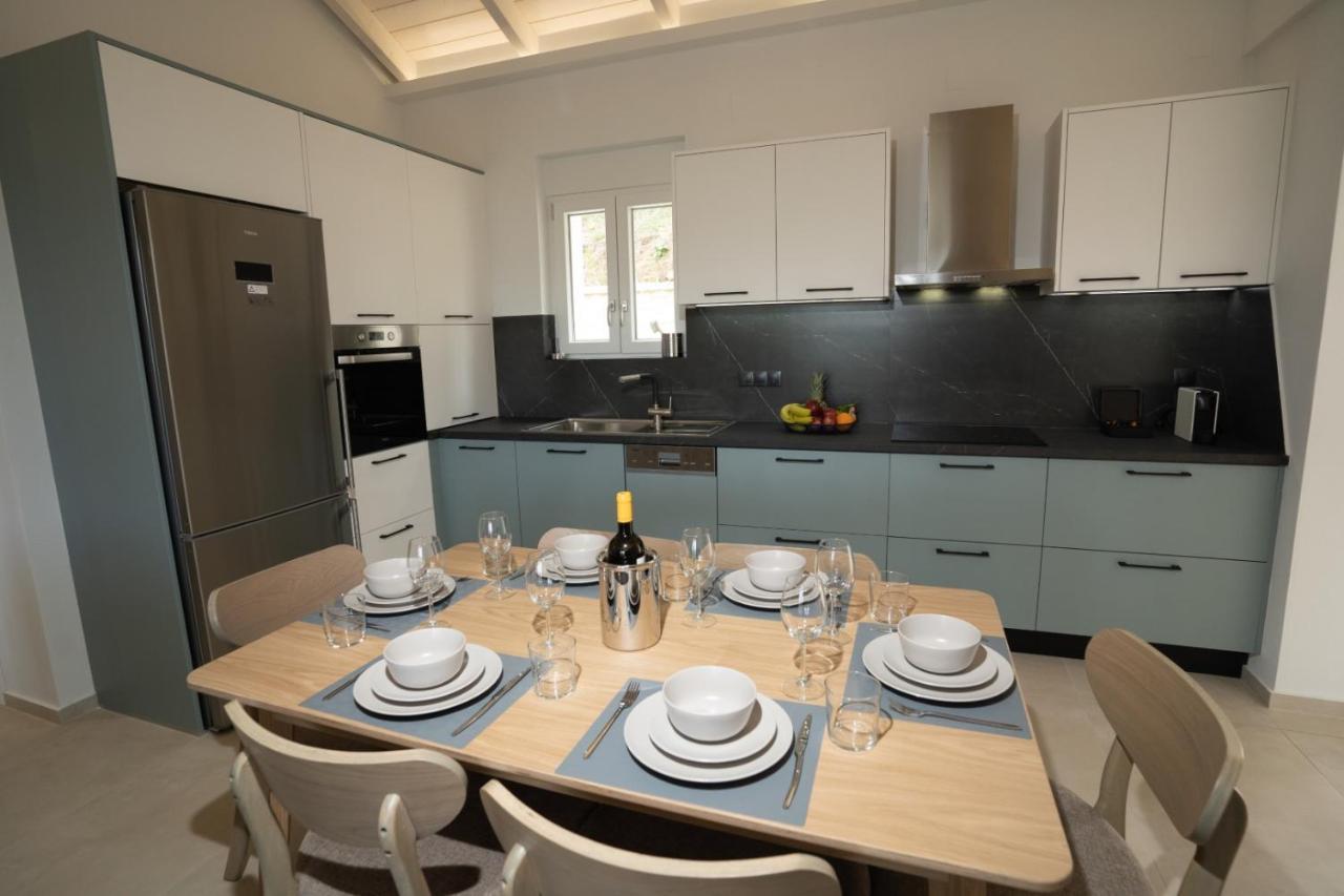Astrali Stone Villas Парамития Екстериор снимка