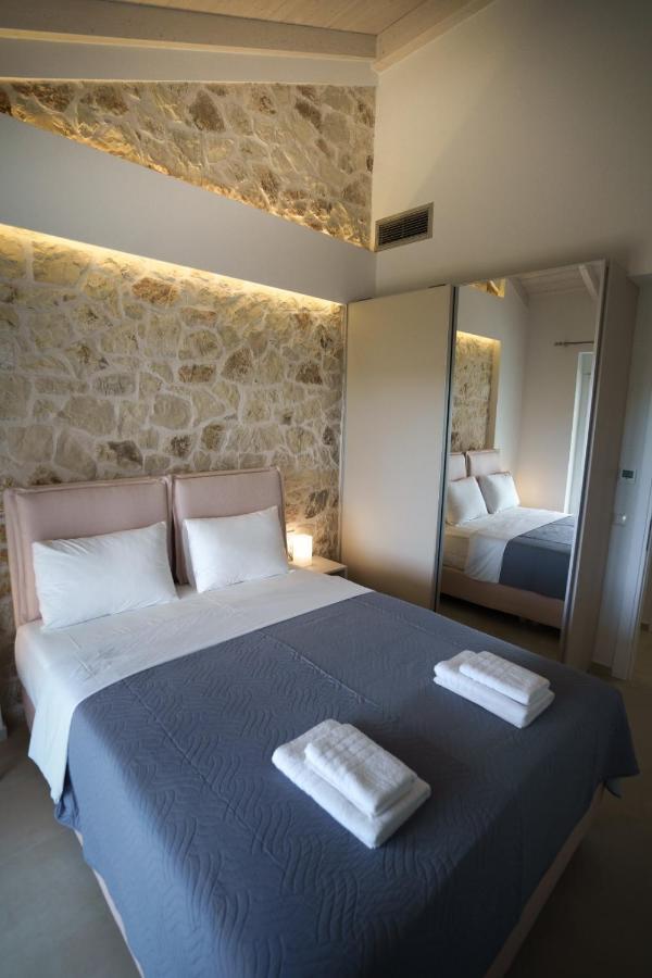 Astrali Stone Villas Парамития Екстериор снимка