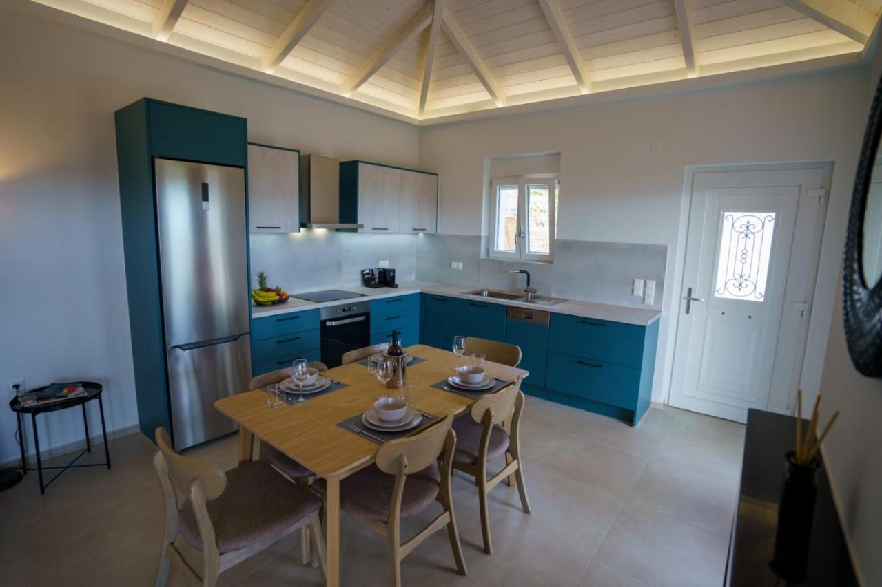 Astrali Stone Villas Парамития Екстериор снимка