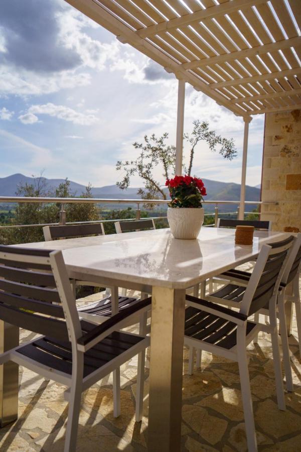Astrali Stone Villas Парамития Екстериор снимка
