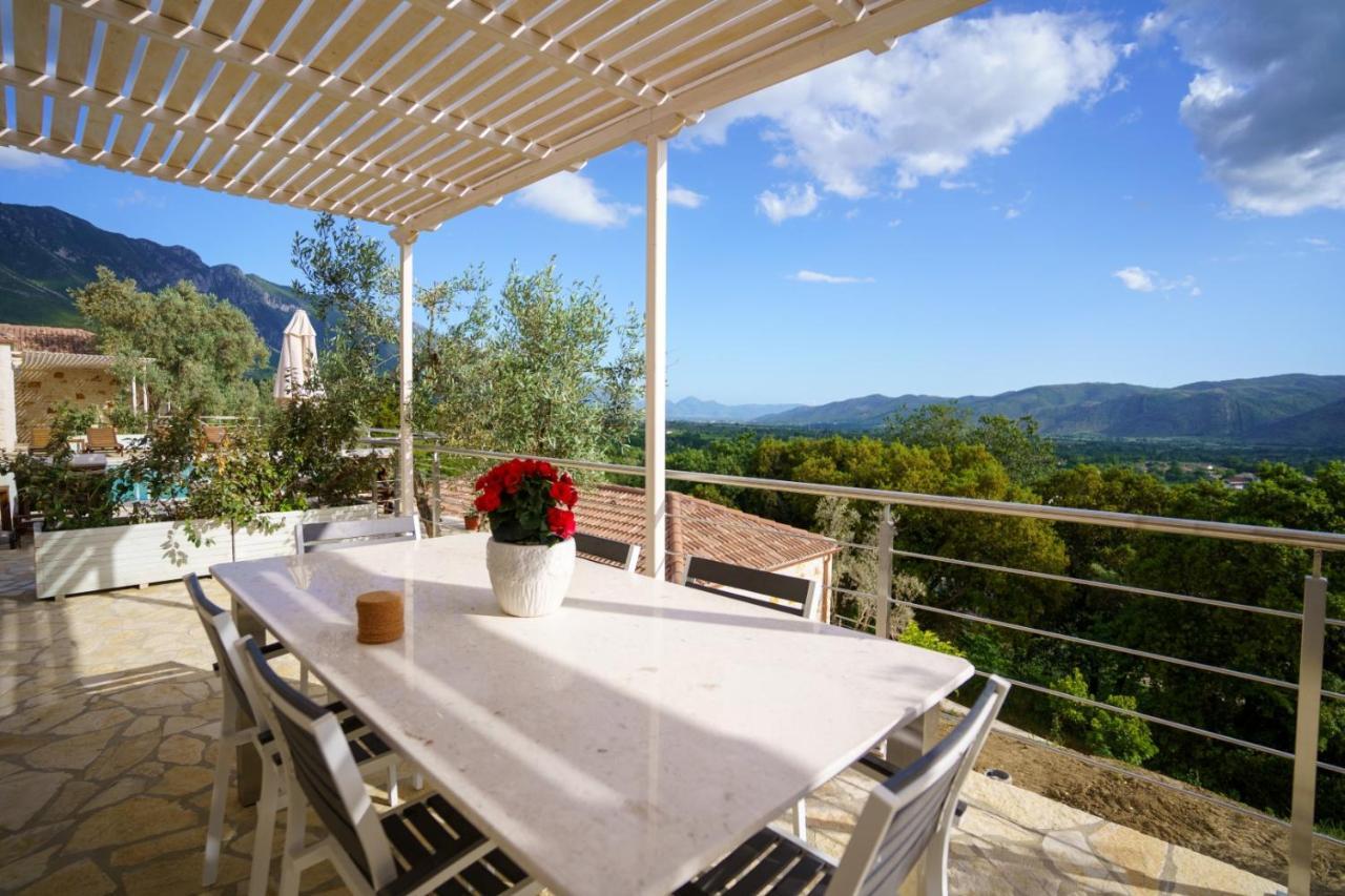 Astrali Stone Villas Парамития Екстериор снимка